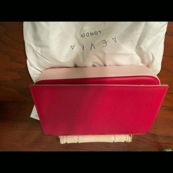 Aevha London leather shoulder bag red - Picture 2 of 5